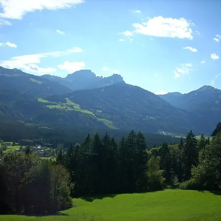 纳斯费尔德弗雷霍夫公寓 黑马戈尔