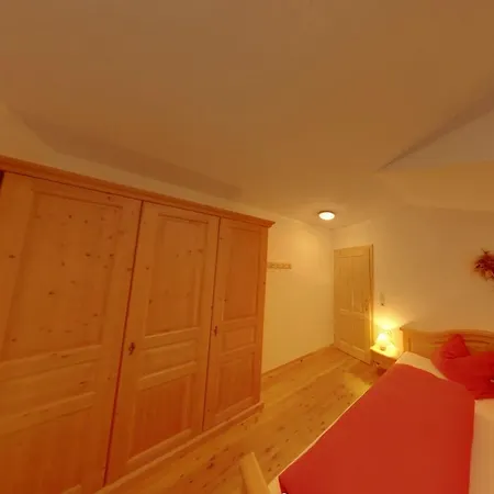 Freihof - Nassfeld هيرماجور